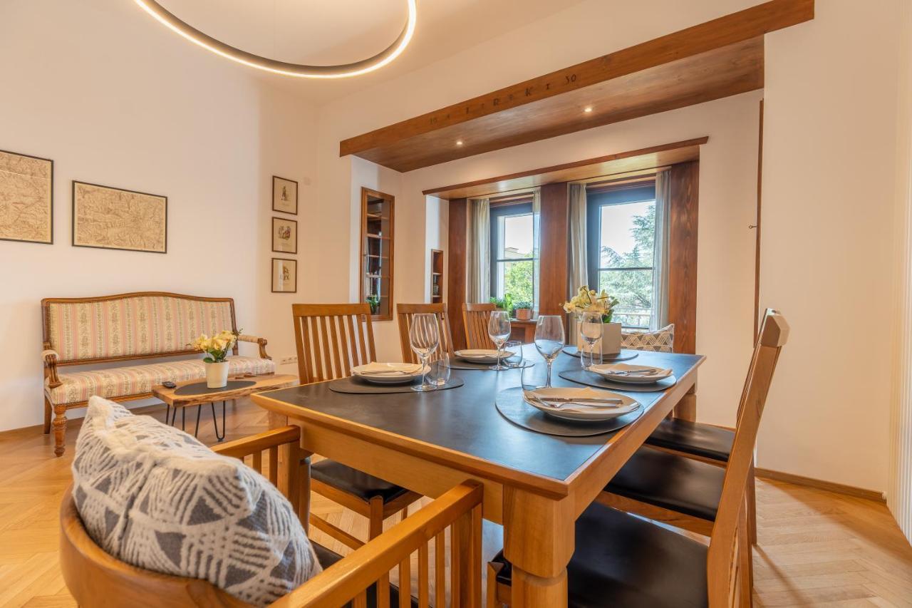 Villa Stubai - Penthouse In The Heart Of Merano Esterno foto